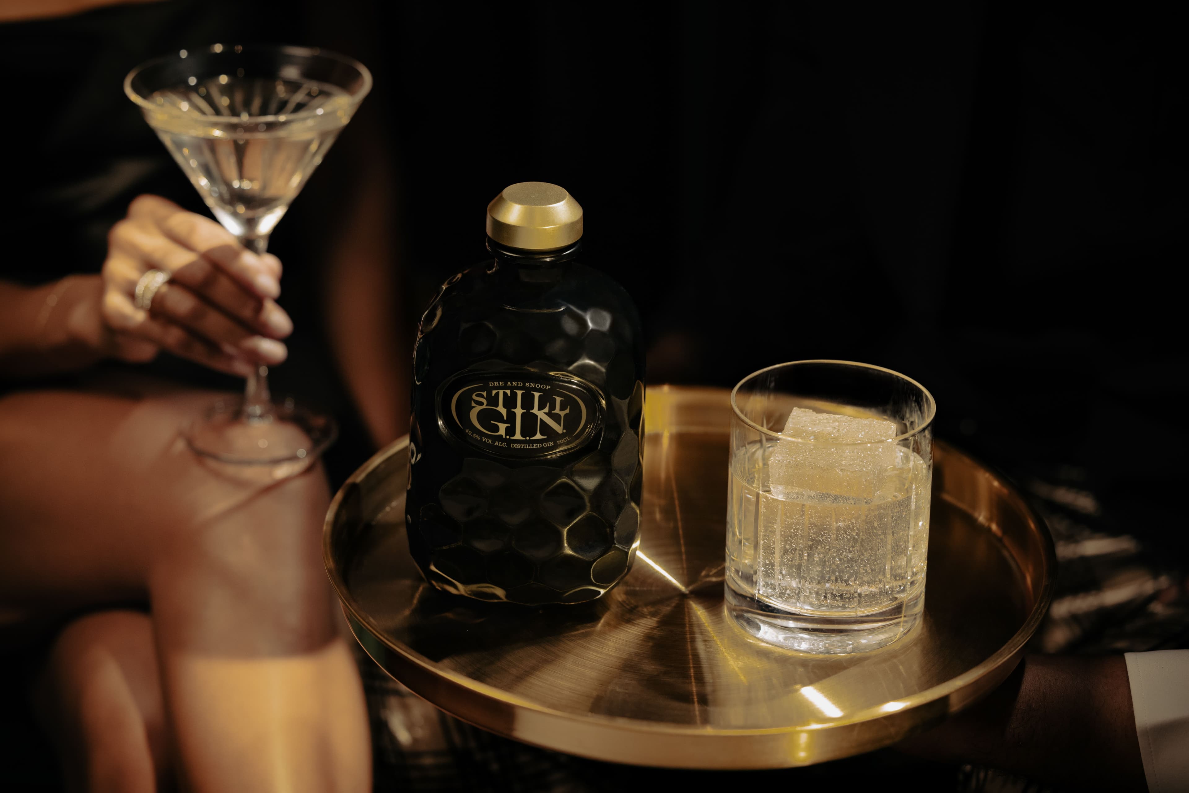 Still gin cocktail